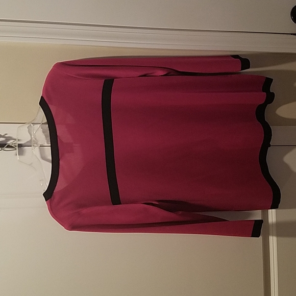 Misook magenta and black cardigan - Picture 5 of 5